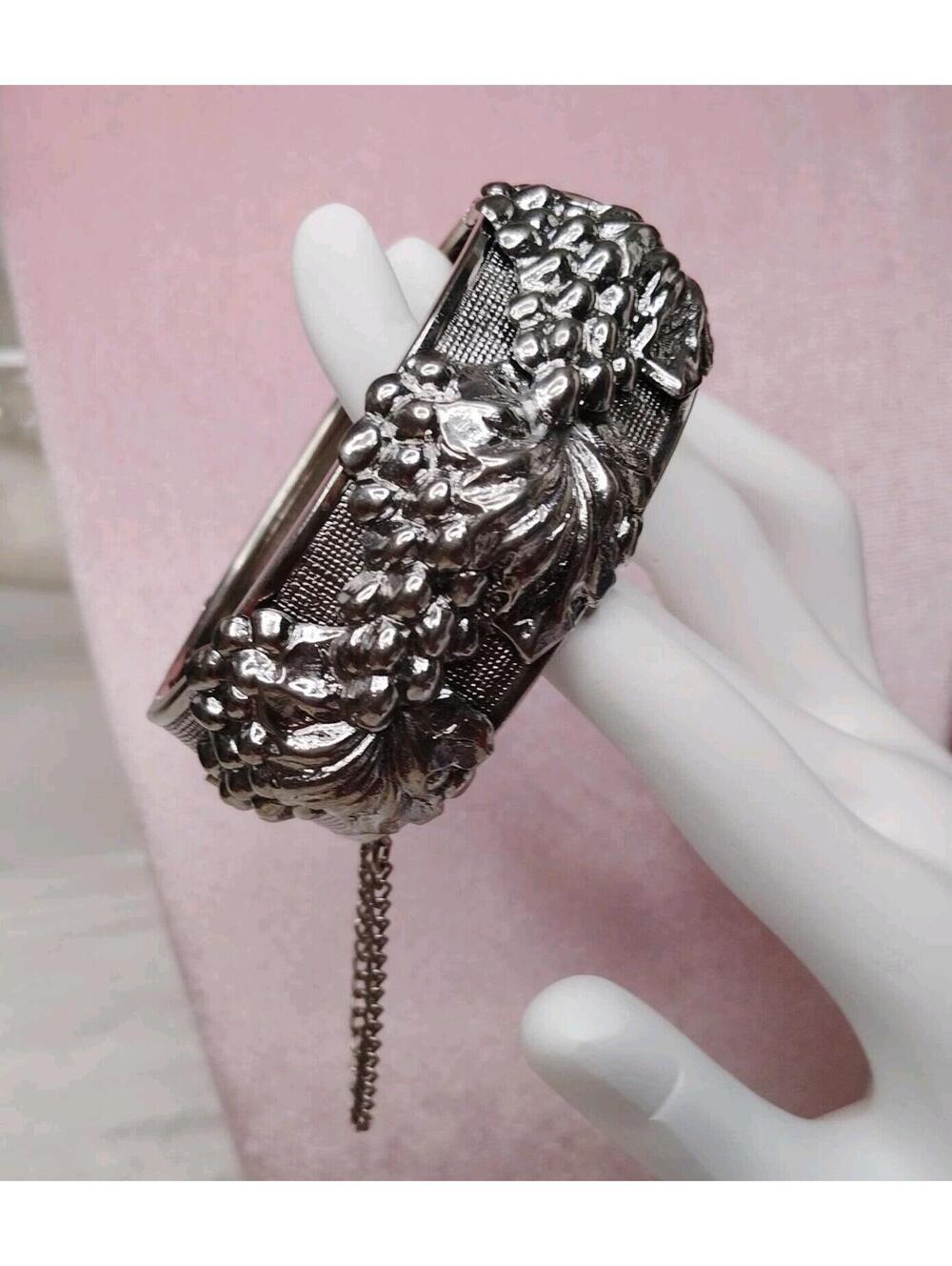 Circa 1960's Silver Tone Repousse Grape Cluster Bangle Bracelet Hinged  Bracelet